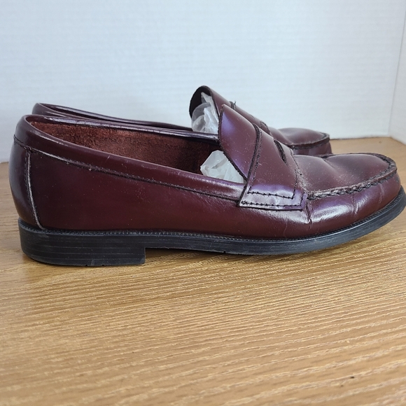 G.H. Bass Larson Weejuns Styled Dress Shoes, Size: 4, Color: Burgundy - Picture 9 of 14